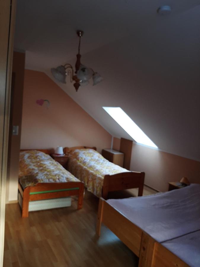 Der Kleine Bauernhof Keine Arbeiter Zadnych Pracownikow Apartment Lubiatow  Екстериор снимка
