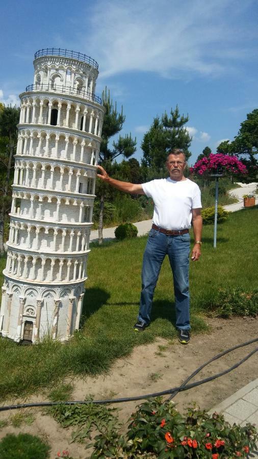 Der Kleine Bauernhof Keine Arbeiter Zadnych Pracownikow Apartment Lubiatow  Екстериор снимка